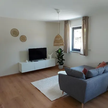 Am Jura Apartment *